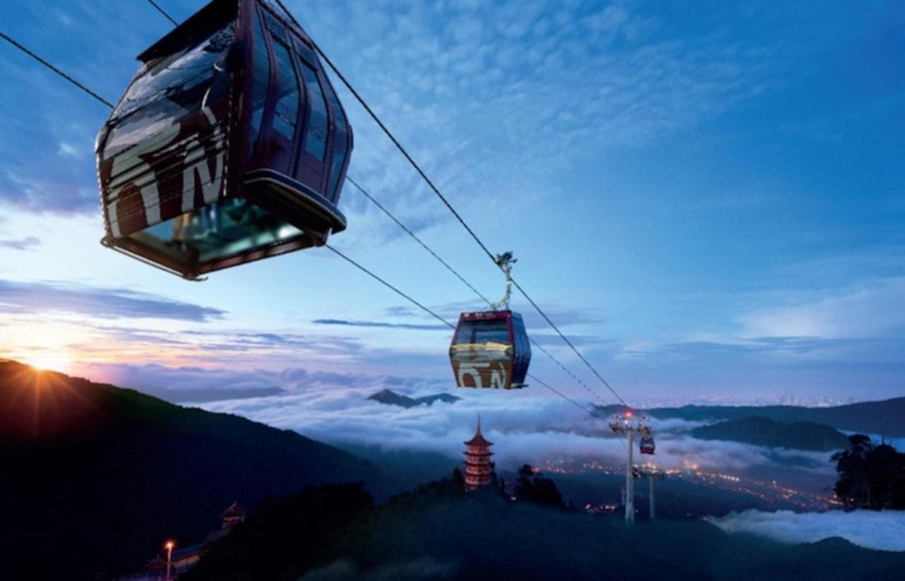 Hilltop Cloud View Genting Luxury Suite Genting Highlands Exterior foto